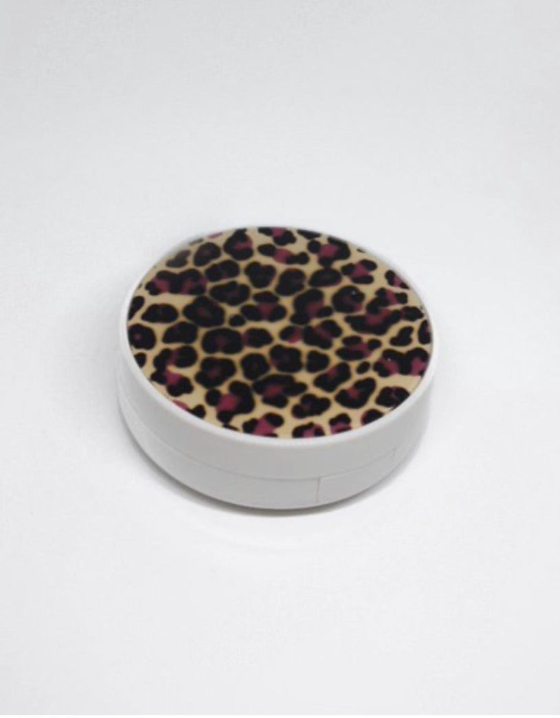 Zaya lens case brown