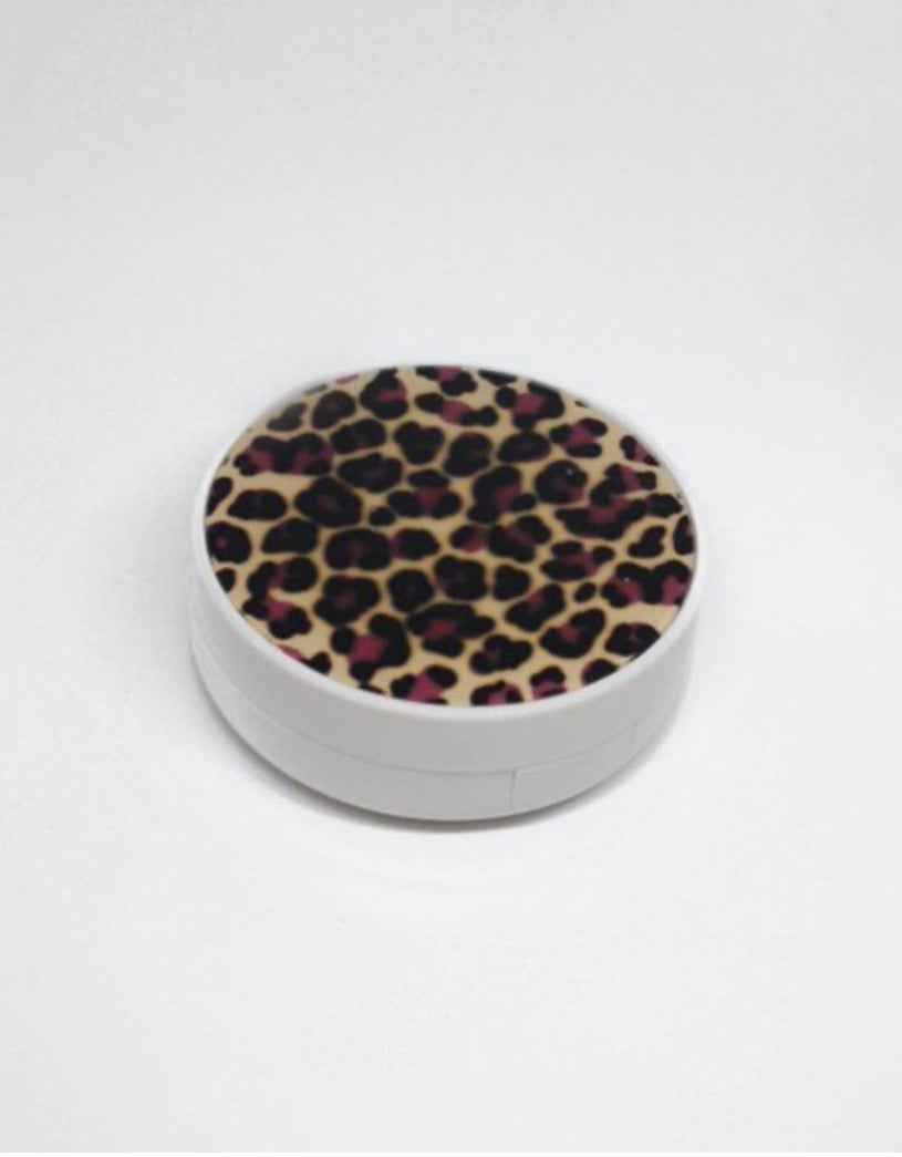 Zaya lens case brown
